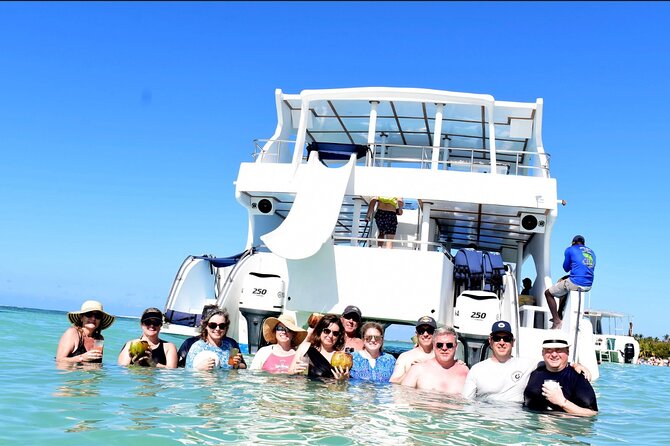 Sand-Bar Punta Cana Party Boat unlimited drinks, snorkeling Vibes - Who should book this Punta Cana sand-bar party boat
