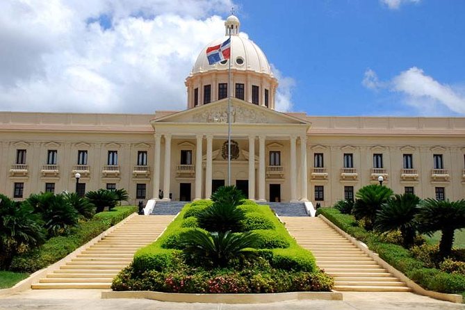 Santo Domingo City - Full Day All Inclusive Tour - Lunch break: included food, included facilities