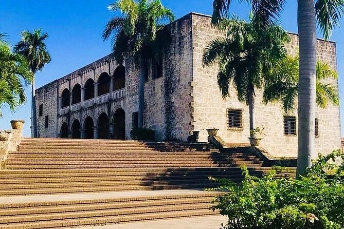 SANTO DOMINGO/ City tour - the best Adventures & traditional - Day 2: Fortaleza Ozama, Casas Reales, and National Heroes
