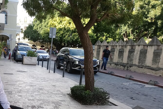 Santo Domingo Colonial City walking tour - Headsets and a guide you can shape with your questions