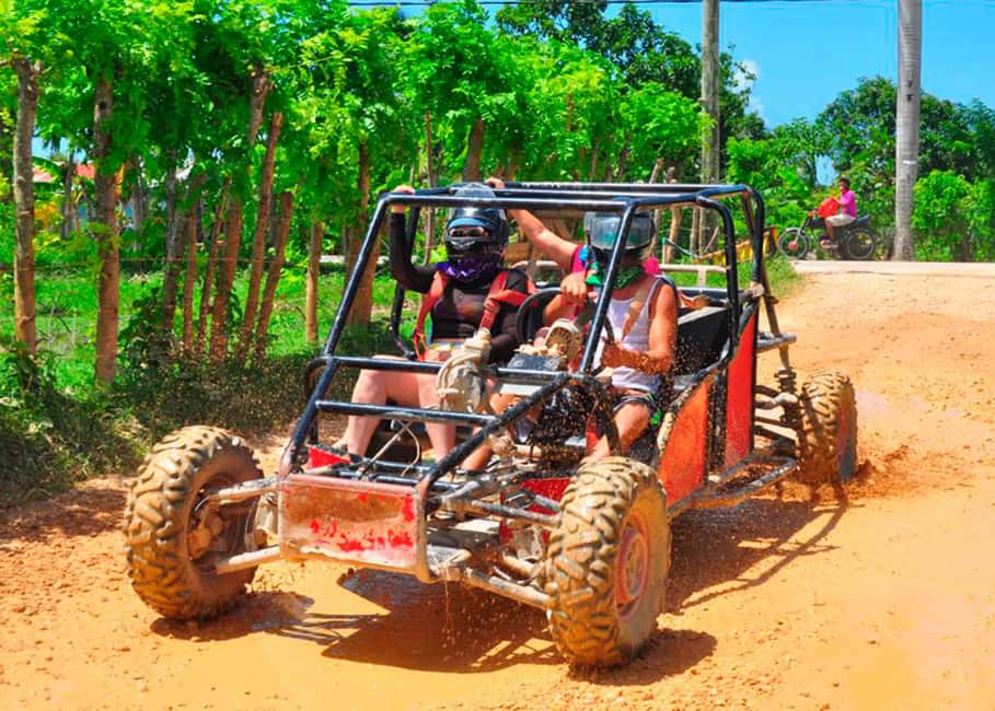 Santo Domingo: Panoramic tour to Punta Cana with Buggy Ride - Lunch break and the jump to Macao Beach