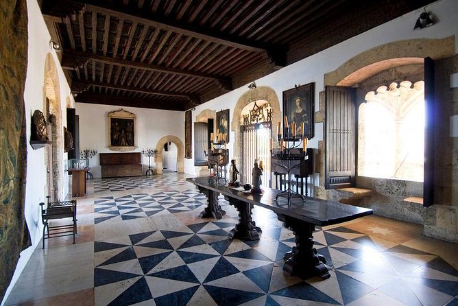 Santo Domingo Sightseeing Tour - Columbus Lighthouse: monument, museum, and a clear theme