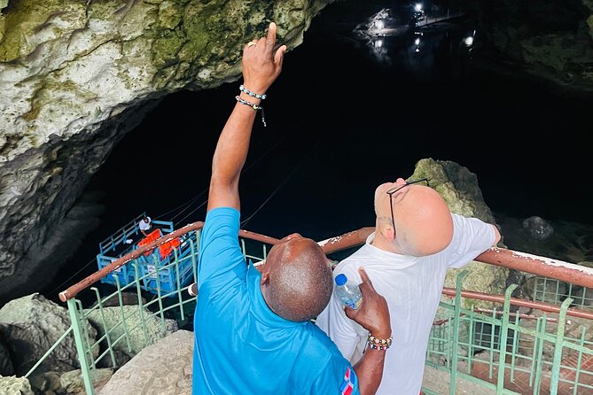 Santo Domingo Top: 3 Eyes, Light House, Boca Chica Beach & Lunch - Price and value: where the $70 goes on this day trip