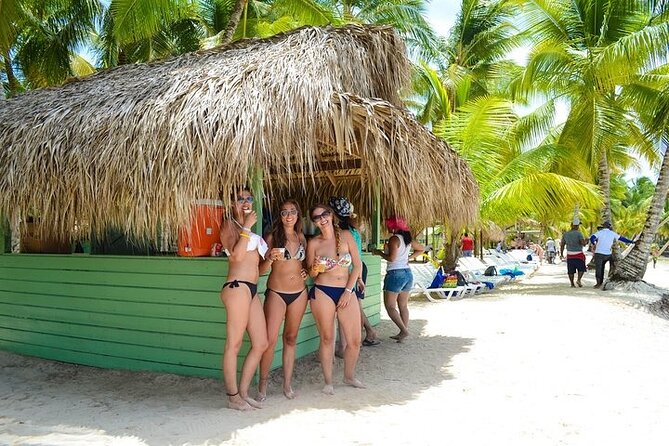 Saona Bayahibe Island Day Trip - The real reason this trip works: Saona plus an easy pool stop