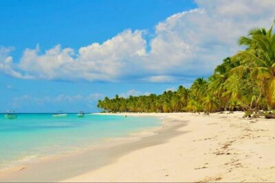 Saona Island Adventure: Natural Pool & All-Inclusive Drinks - The catamaran ride to Saona: why the sea time is worth it