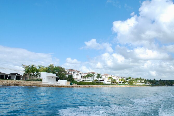 Saona Island and Chavon River Tour with Lunch and Drinks - From Punta Cana pickup to the Chavón River speedboat rush