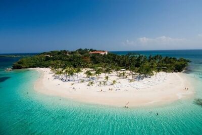 Saona Island Cruise & Private Beach - Isla Saona arrival: making the most of the reserved beach time