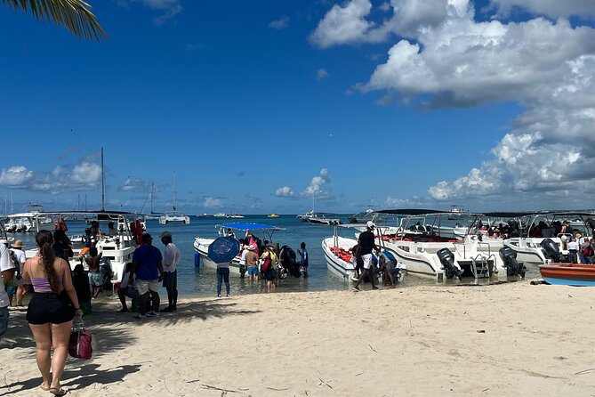Saona Island Day Tour - Guides, languages, and what that means in practice