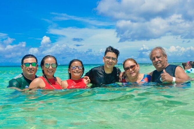 Saona Island Day Trip and Cruise from Punta Cana - Food, open bar, and why the buffet matters