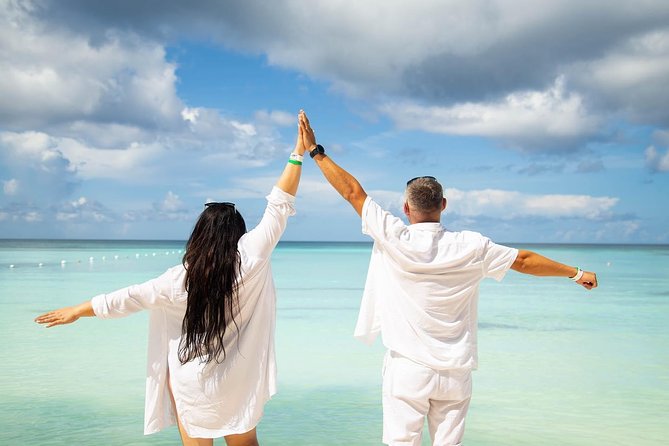 Saona Island Day Trip + Lobsters & Wine Included - Isla Saona stop: 2 hours of beach time that actually counts