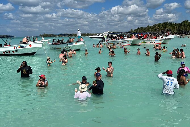 Saona Island Full Day Tour with Buffet Lunch, Paella, & Open Bar - Saona Island Beach Time: Paella at Your Own Table