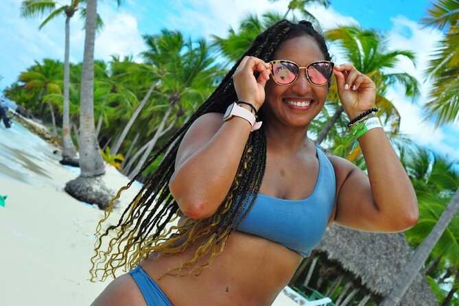 Saona island full day tours - catamarán party from santo domingo - Comfort, safety, and the reality of group timing