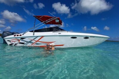 Saona island - Private Tour with a Luxury Speed Boat - Catuano snorkel stop: 30 minutes with a certified guide