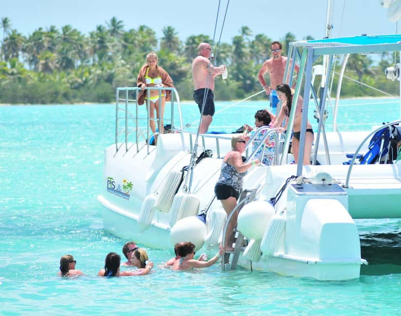 Saona island small group boat with water slide with lunch - Natural Pool swim and starfish viewing: how to make the most of 1.5 hours