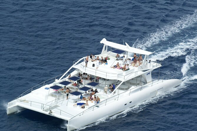 Saona Island Tour Catamaran Buffet Lunch & Full Day Trip - Isla Saona Time: Beach Hours With a Buffet Lunch