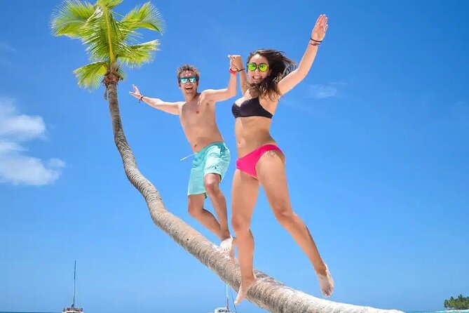 Saona Island Tour from Punta Cana with Lunch, Open Bar & Pickup - Punta Cana Pickup and the Transfer to Bayahibe