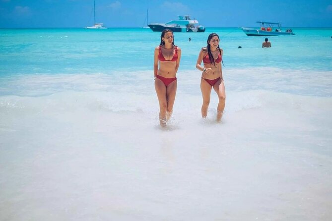 Saona Island Tour From Santo Domingo with Lunch, Open Bar, Pickup - Natural Pool: clear water, friendly crew, and real swim time