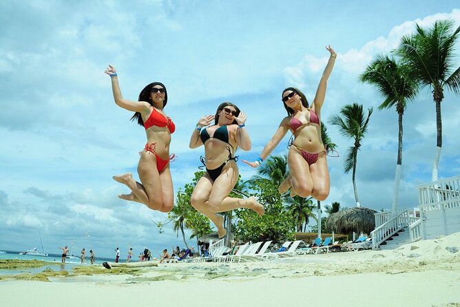 Saona Island: White Sands & Turquoise Waters” - Bayahibe to Playa Bayahibe: the natural pool you’ll want to linger in