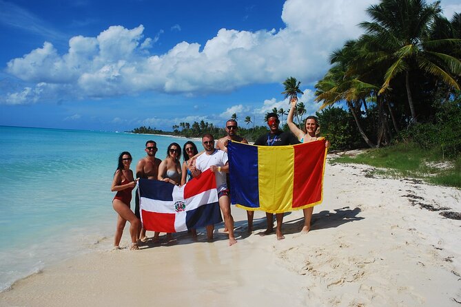 Saona Relax Tour - Open bar on Saona: what’s included, how minors are handled, and how to pace it