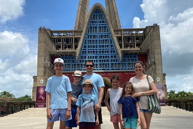 Shared Half-Day Tour in Punta Cana with Local Guide - World Mart Souvenirs: A First Stop for Gifts and Cash Flow