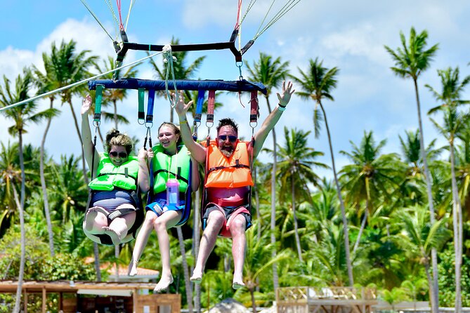Sharks & Stingrays Snorkeling in Punta Cana with Parasailing - Guided Snorkeling Gear-In-Hand: What You’ll Actually Do Underwater