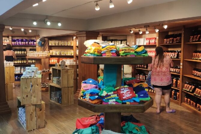 Shopping Tour In Don Lucas Cigar Factory, Rum tasting, Cocoa factory, Souvenirs - Why This Punta Cana Shopping Tour Works So Well
