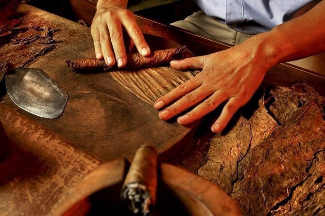 Shopping tour Punta Cana rum cigars coffee larimar chocolate souvenirs mamajuan - Larimar: The Dominican Stone Story Before You Shop Jewelry