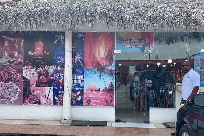 Shopping Tour Punta Cana with private transportation - How to shop smart when you only have 1 to 2 hours
