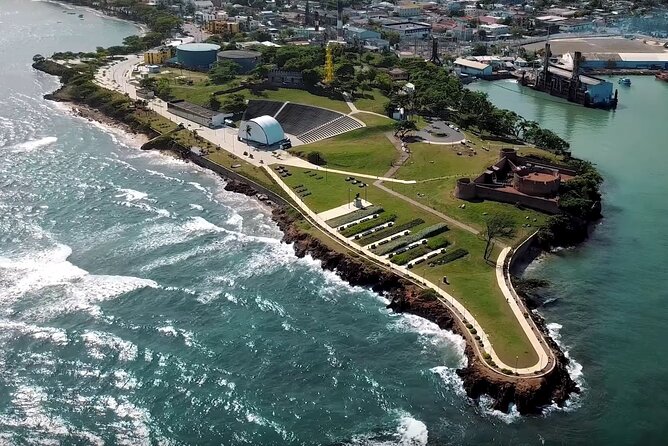Short Excursion Puerto Plata CityTour-Taino bay & Amber cove - Parque Central Independencia and the Victorian feel of San Felipe