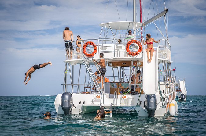 Small Group Punta Cana Snorkeling with Premium Open Bar - The Crew Makes It: Friendly Hosts and a Fun, Helpful Vibe