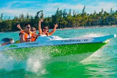 Speed Boat Ride and Snorkel Experience in Punta Cana - Driving the Speedboat: The Fun Part (and the Reality Check)