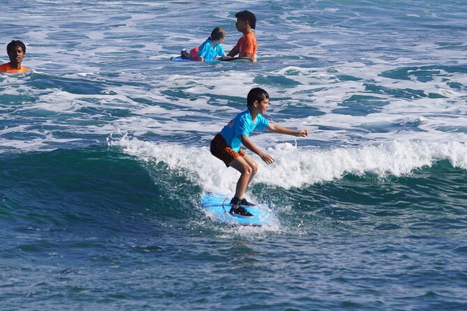 Surfing lesson at beautiful beach Playa Encuentro - Meet the team: responsive communication and patient coaching