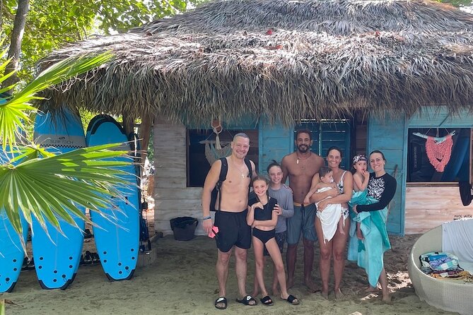 Surfing lesson at beautiful beach Playa Encuentro - Who should book this surf lesson at Playa Encuentro?
