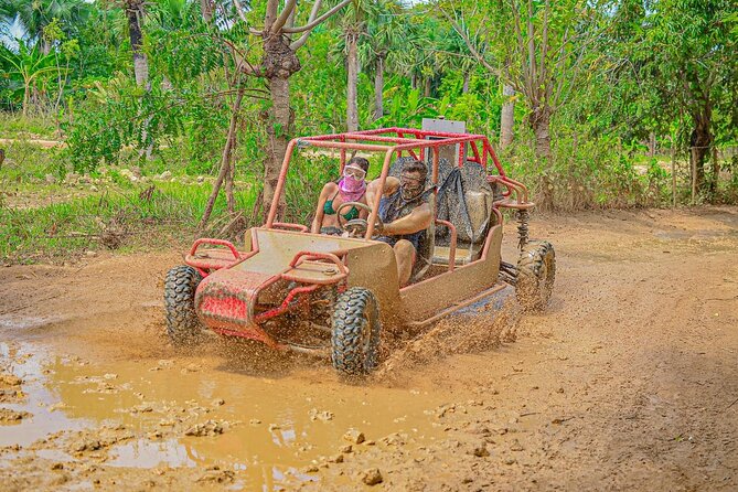 Tour Moto ATV en Punta Cana, Playa, Cueva Taína y Casa Dominicana - Casa Dominicana: mamajuana, café, and cholocolate tastings
