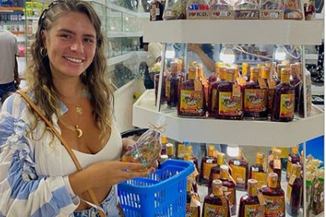 Tour of Souvenirs, Shopping in Punta Cana with Transportation Included - Key Points at a Glance