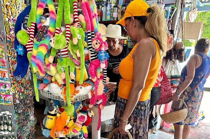Tour of Souvenirs, Shopping in Punta Cana with Transportation Included - Beach Clothing and Supplies: Useful Extras, Mixed Quality