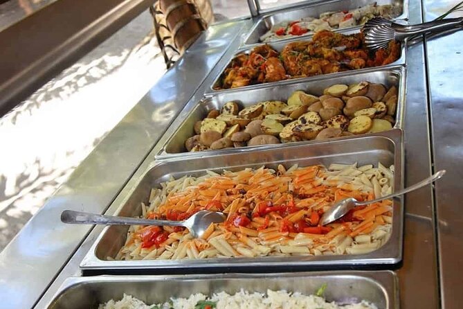 Tour to Isla Saona From Punta Cana with Transportation and Lunch - Lunch On the Beach: A Dominican Meal You’ll Actually Remember