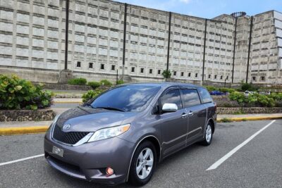 Transfer from Las Americas Airport to Santo Domingo - What You Get in the Vehicle: Wi‑Fi, Water, Comfort, Safety