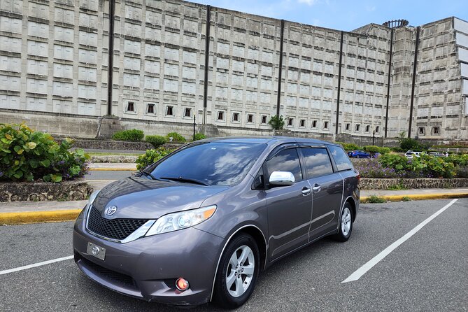 Transfer from Las Americas Airport to Santo Domingo - What You Get in the Vehicle: Wi‑Fi, Water, Comfort, Safety