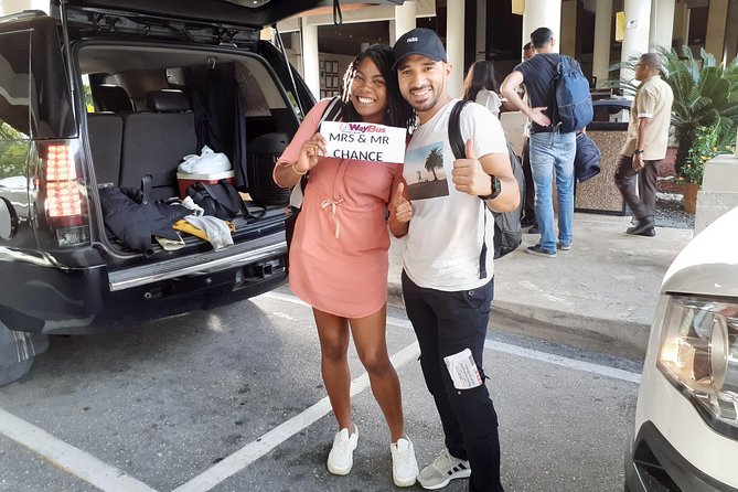 Transfer from Punta Cana Airport to hotels in Uvero Alto and vice versa - The most important logistics: picking the correct zone and meeting place