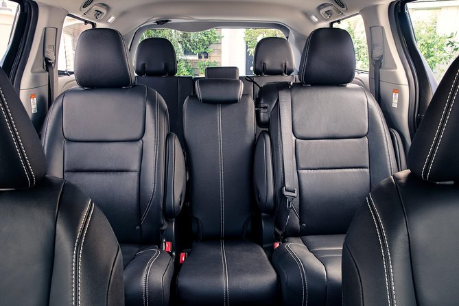 Transfer from Punta Cana Airport to hotels in Uvero Alto and vice versa - Timing that respects your day: 35 to 50 minutes to Uvero Alto