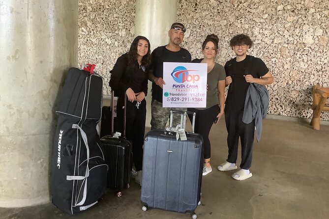Transfer from Punta Cana Airport to La Romana - Inside the vehicle: WiFi, A/C, and the comfort you’ll actually feel