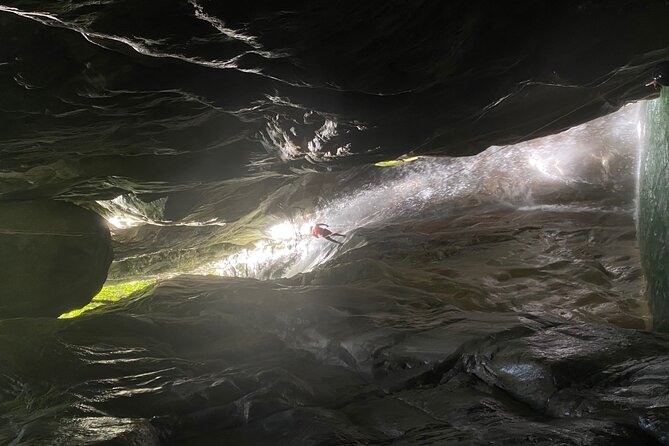 Trekking/rappelling waterfalls in Dominican Republic - La Culebra Waterfall: Practice Rappel That Builds Confidence
