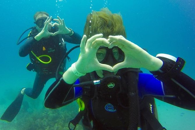 Underwater Marriage Proposal - Why Punta Cana is a smart choice for an underwater proposal