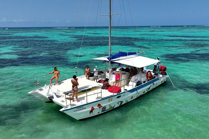 VIP Catamaran with Snorkeling - Entertainment and crew: where Rafael makes a difference