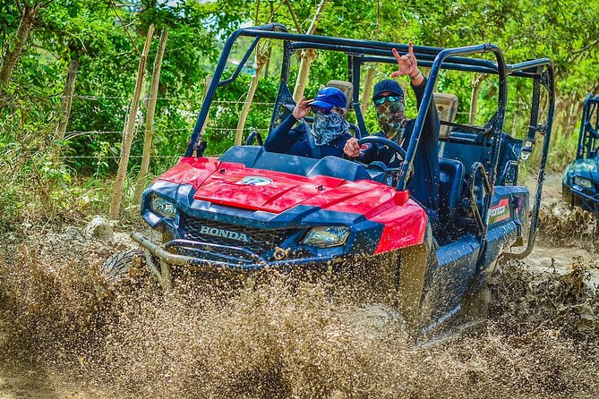 Vip Punta cana Buggies - The El Hoyo cave and Macao Beach: cool water then sun time