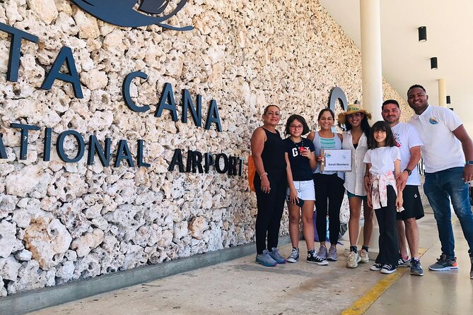 VIP Transport Punta Cana Airport to Bavaro Punta Cana Hotels - The ride to Bávaro: comfort on a short, focused journey