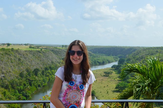 Visit To Altos de Chavón - Guide Language and Refreshments: What to Confirm Before You Book
