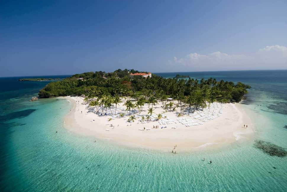 Waterfall El Limón and Cayo Levantado Island from Bayahibe - How much fun you’ll have depends on timing and transfers